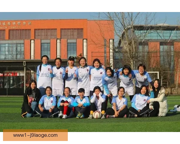 女足球员康复条件提升配备专业康复师与先进设备